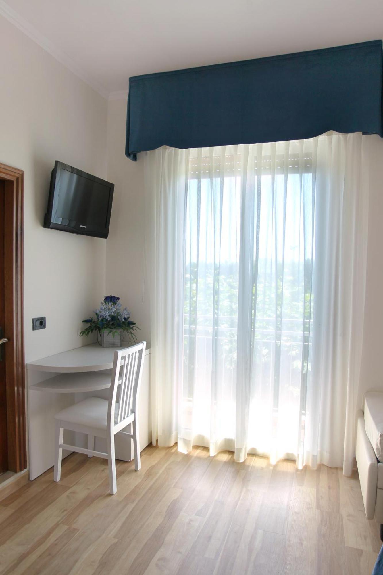 Hotel Bella Igea Μπελάρια-Ιτζέα Μαρίνα Δωμάτιο φωτογραφία